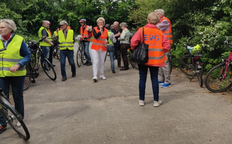 Radtour ins Blaue - bitte anklicken!